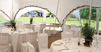 Decorating a wedding marquee 